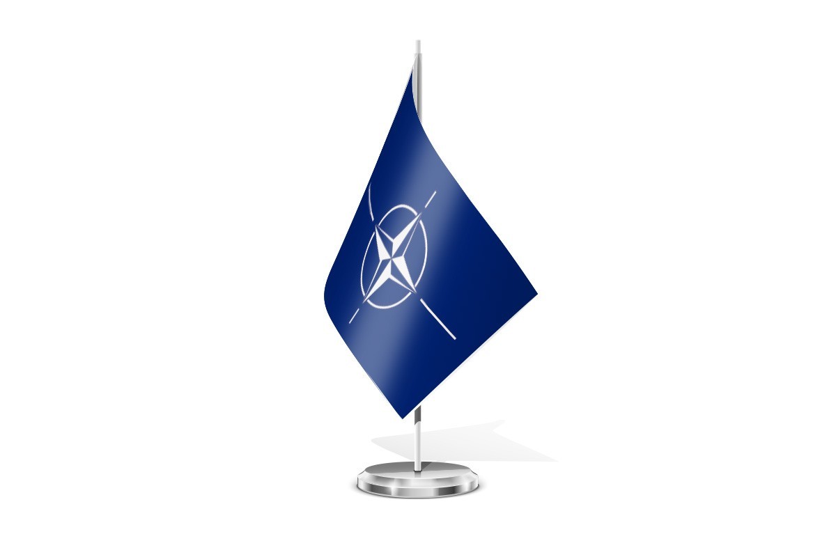 Bandera de mesa de OTAN