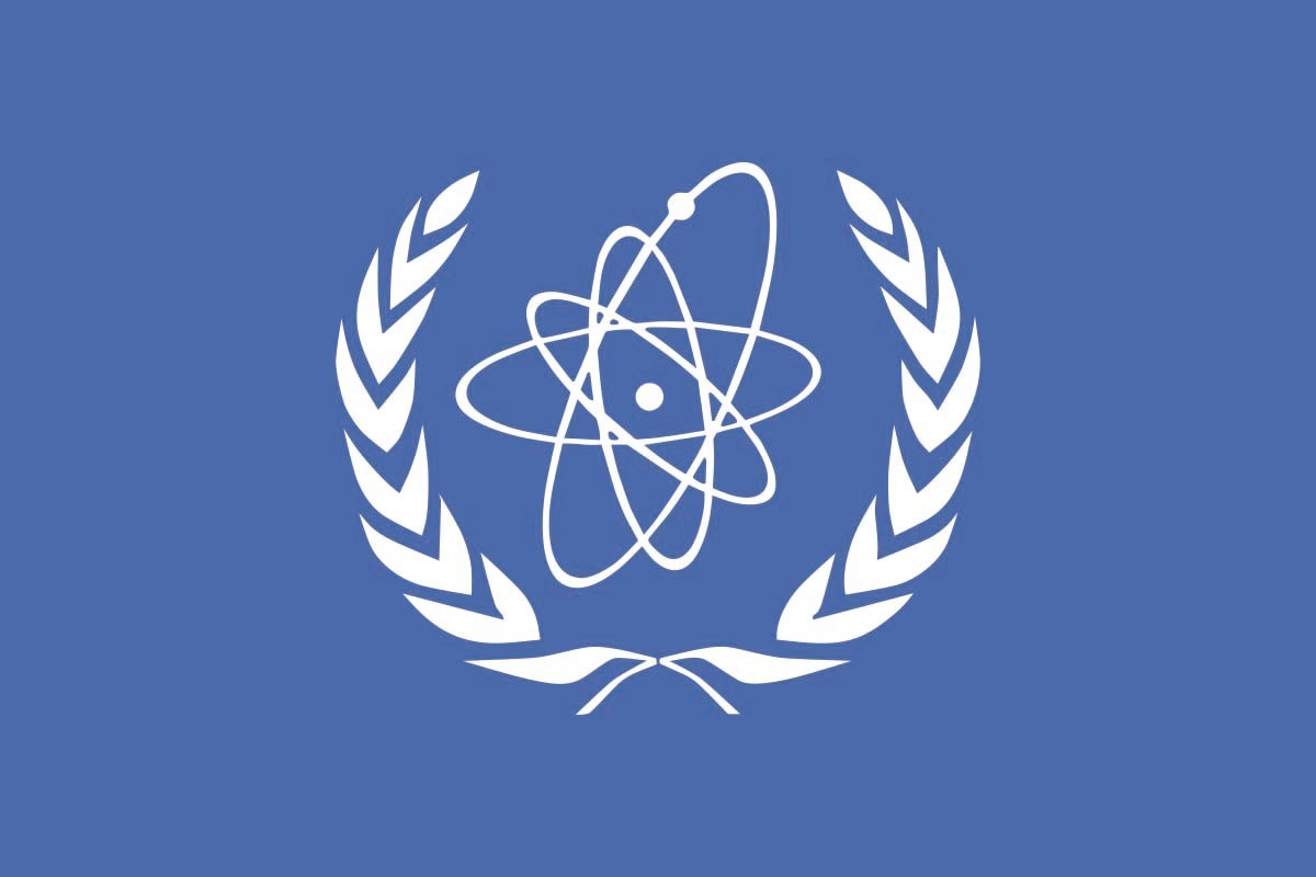 Bandera de mesa de OIEA