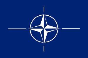 Bandera de mesa de OTAN