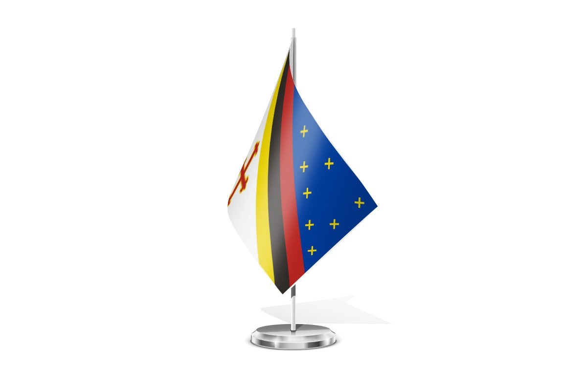 Bandera de mesa de Valverde de Júcar
