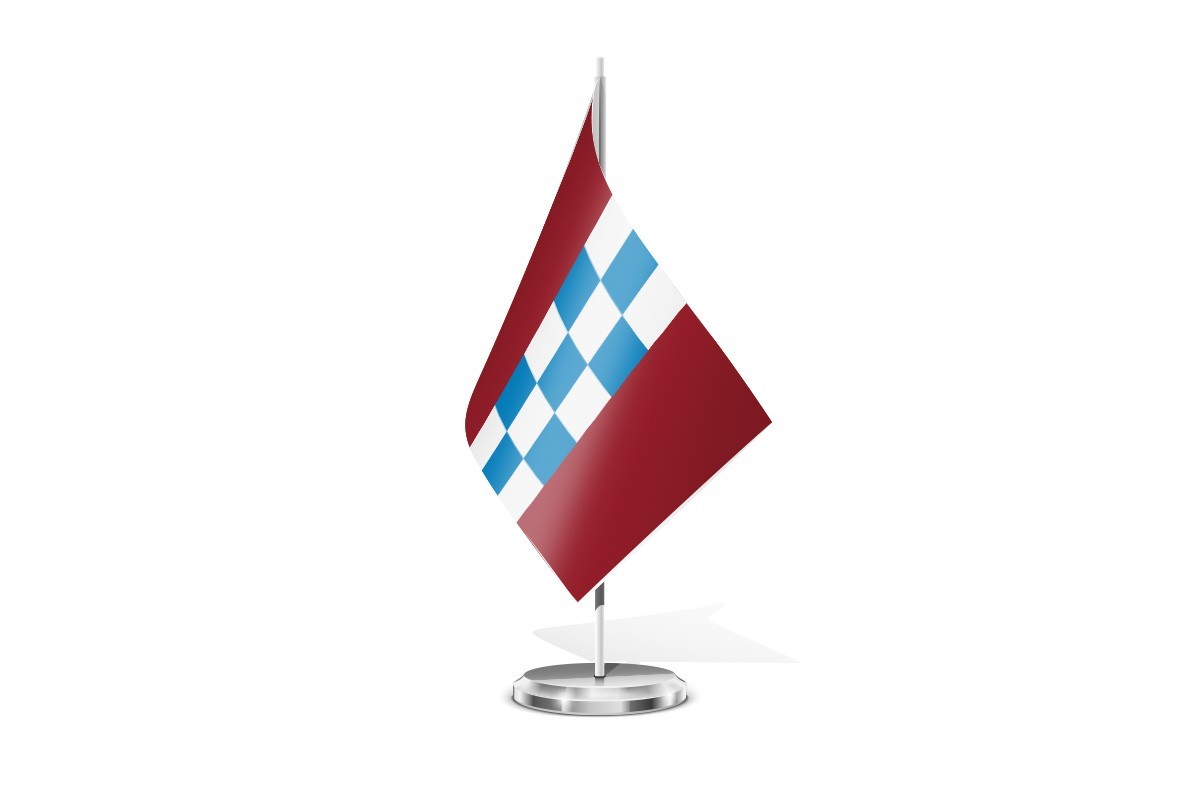 Bandera de mesa de Oropesa