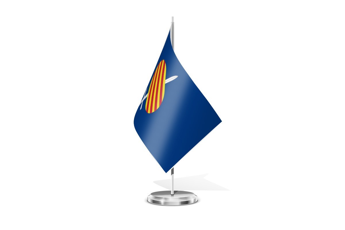 Bandera de mesa de Cabra de Mora