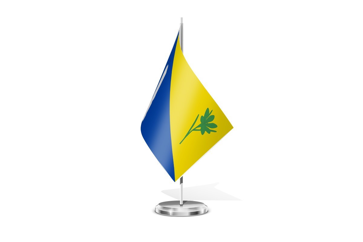 Bandera de mesa de Plou