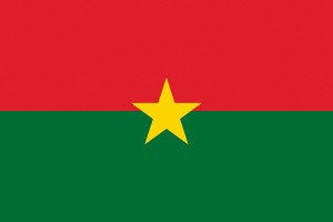 Bandera de Burkina Faso con escudo de alta calidad para exterior 123