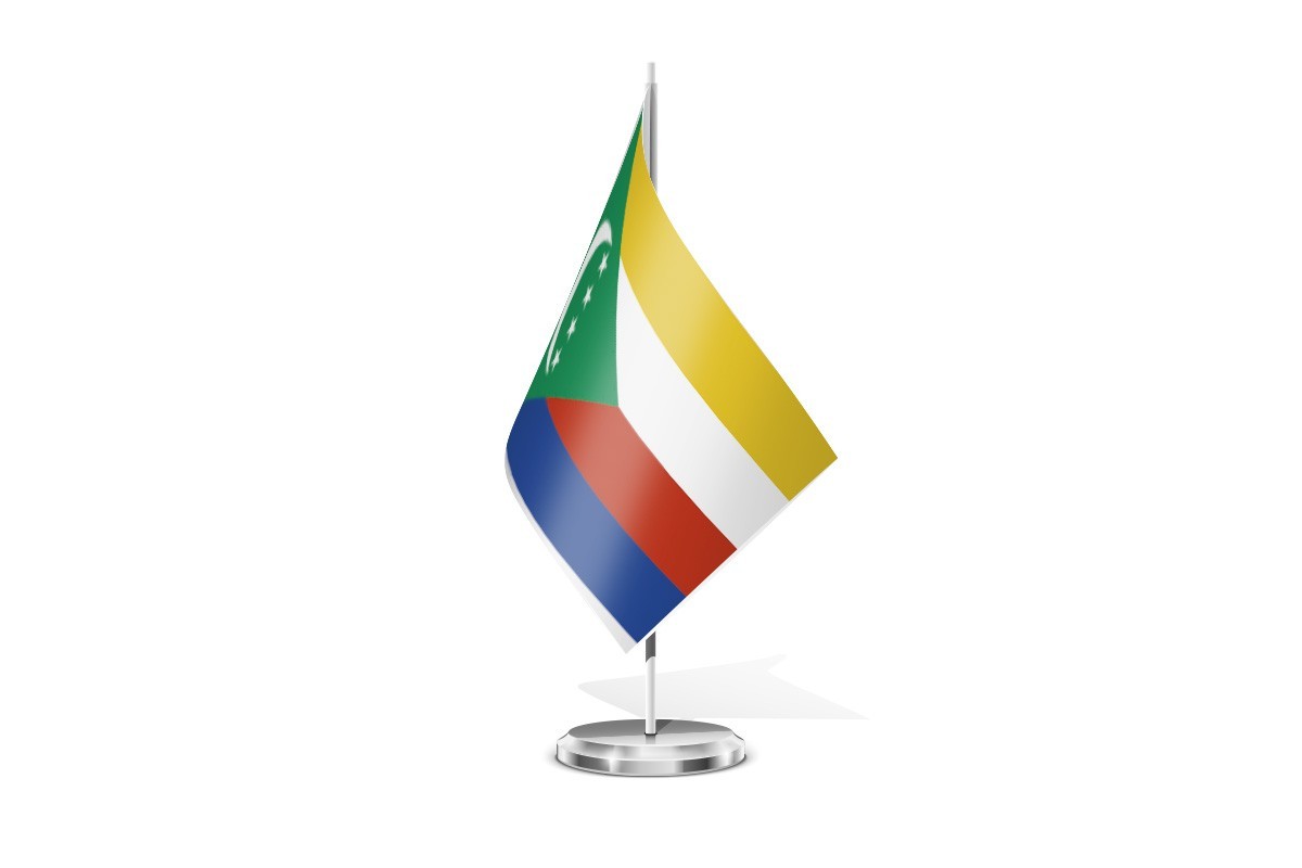 Bandera de mesa de Comoras con escudo