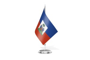 Bandera de mesa de Haiti con escudo 123