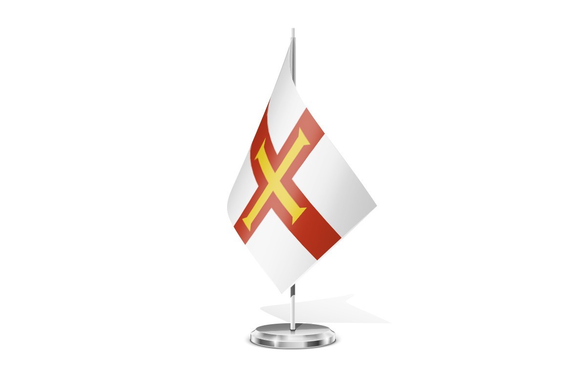 Bandera de mesa de Guernsey con escudo