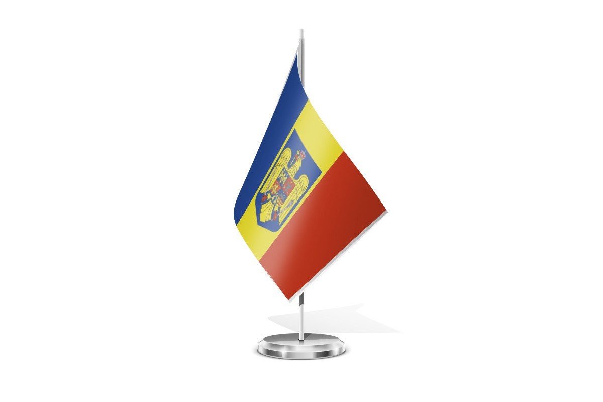 Bandera de mesa de Rumanía con escudo
