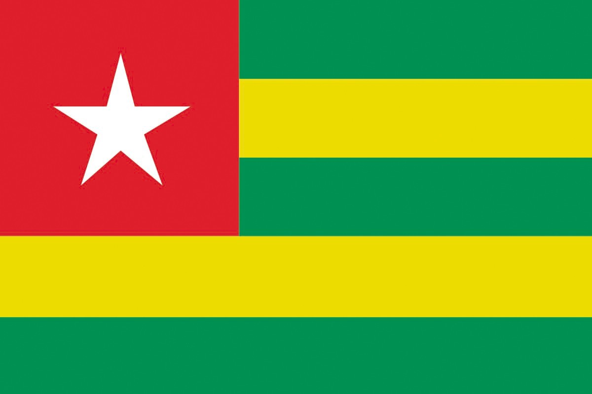 Bandera de Togo de alta calidad para exterior Bandera de Togo de alta calidad para exterior