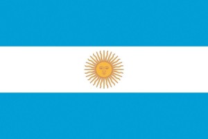 Bandera de mesa de Argentina con escudo Bandera de mesa de Argentina con escudo