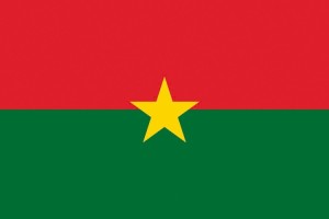 Bandera de mesa de Burkina Faso con escudo Bandera de mesa de Burkina Faso con escudo
