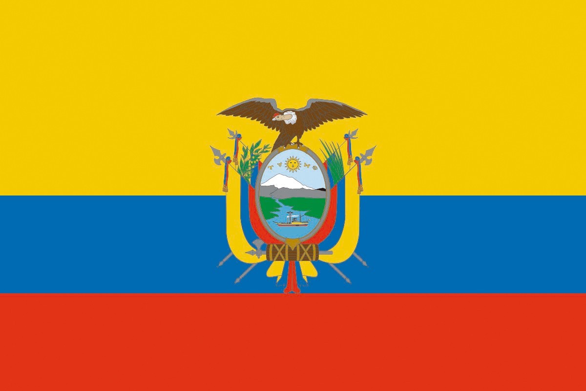 Bandera de mesa de Ecuador con escudo