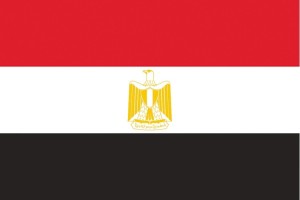 Bandera de mesa de Egipto con escudo Bandera de mesa de Egipto con escudo