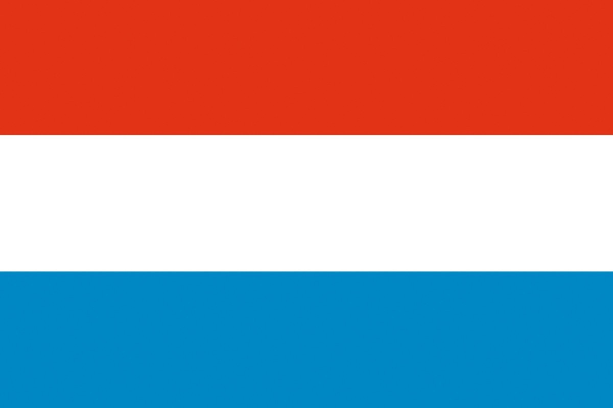 Bandera de mesa de Luxemburgo