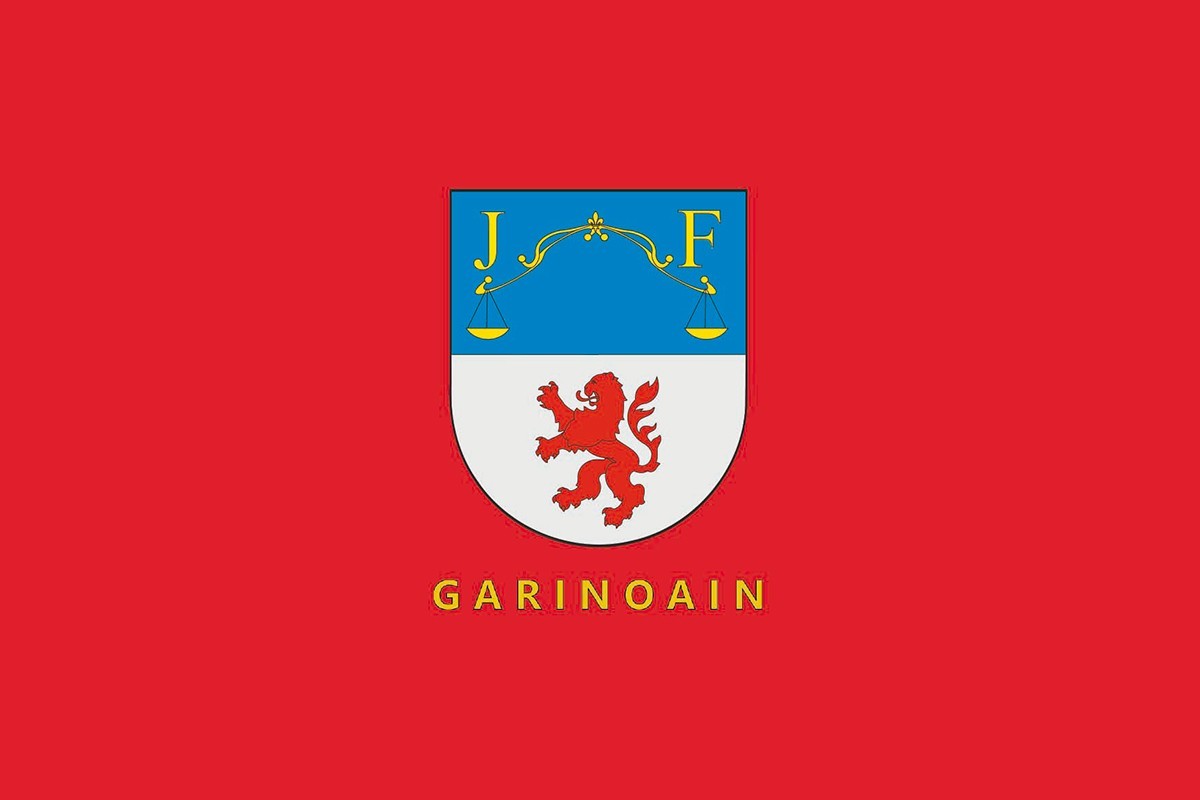 Bandera de mesa de Garínoain